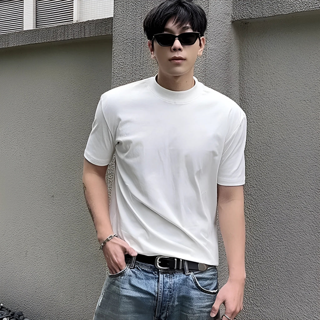 Men's cotton short sleeve pullover shirt in loose fit with drop-shoulder sleeves