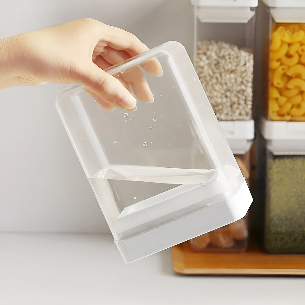 White transparent plastic grain storage container with 400ml capacity and Japanese design.