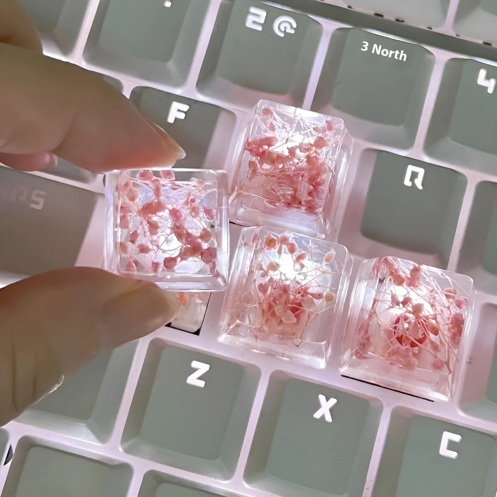 Transparent resin mechanical keyboard keycap with starry sky pattern in pink colour