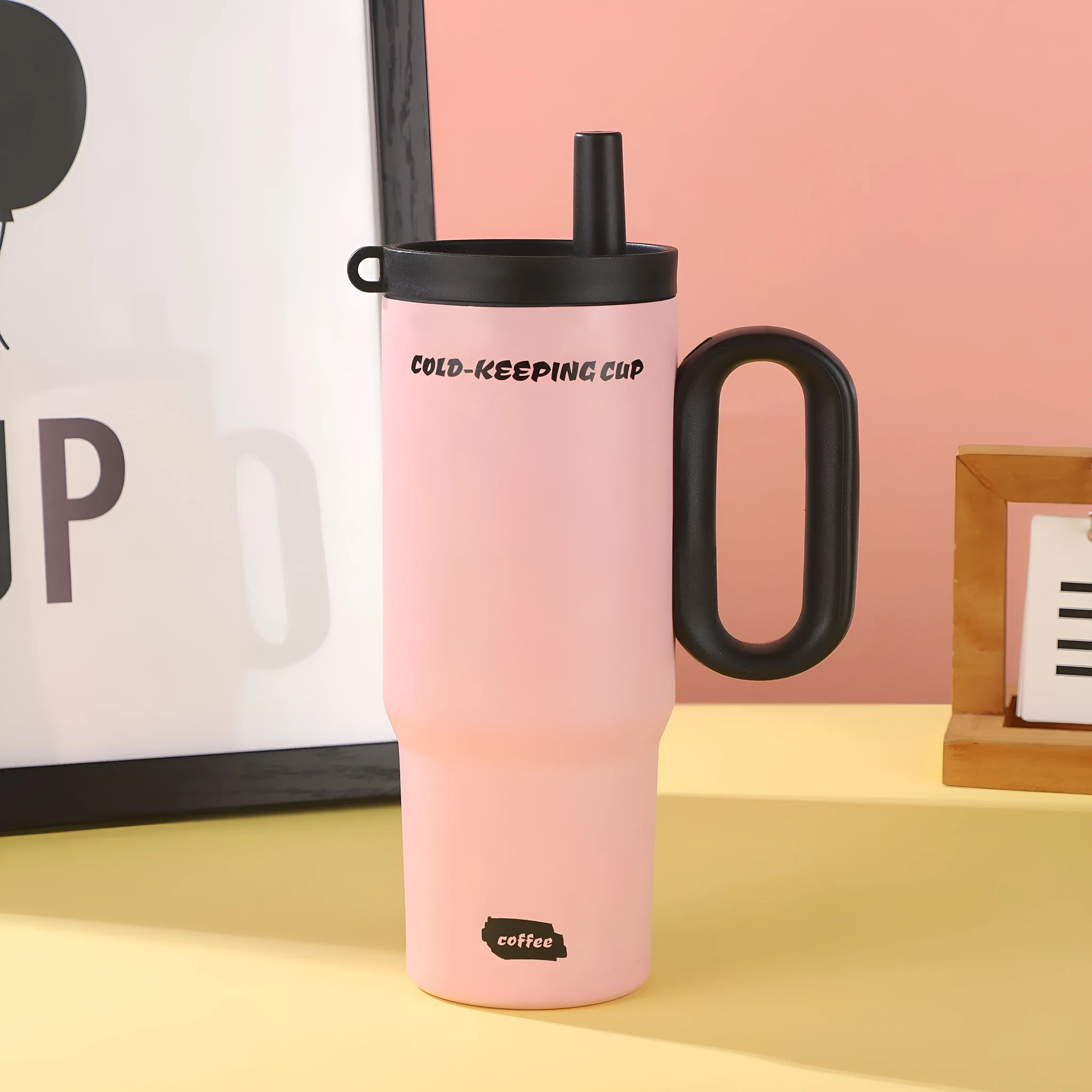 Portable insulated straw cup with handle in multiple colour options for hot and cold drinks