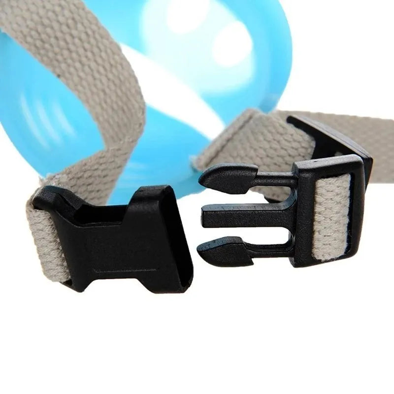 Blue and green silicone anti-bite mouth covers for dogs and pet pigs in two sizes