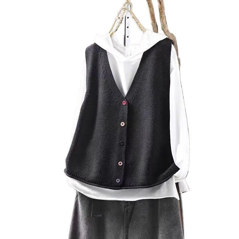Women's v-neck solid colour buckle knitted cardigan vest in chenille fabric