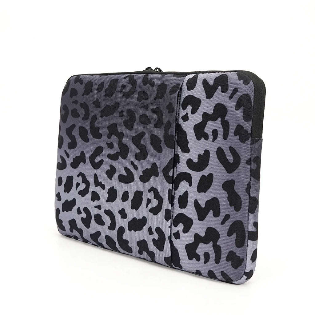 Leopard print laptop sleeve for 13-inch to 16-inch computers with shock-resistant flannel protection
