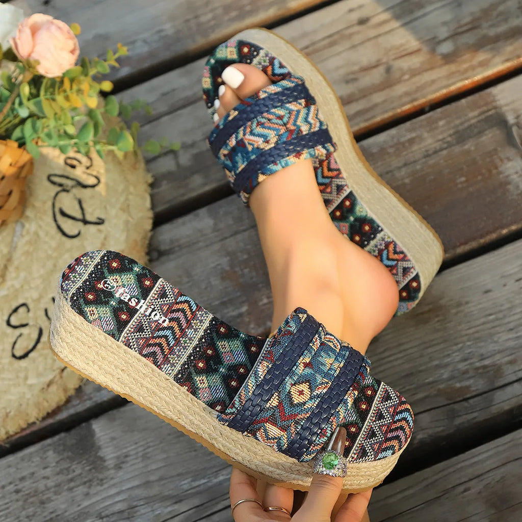 Plus size rope bottom sponge cake slippers in navy blue with round head and cloth cover upper