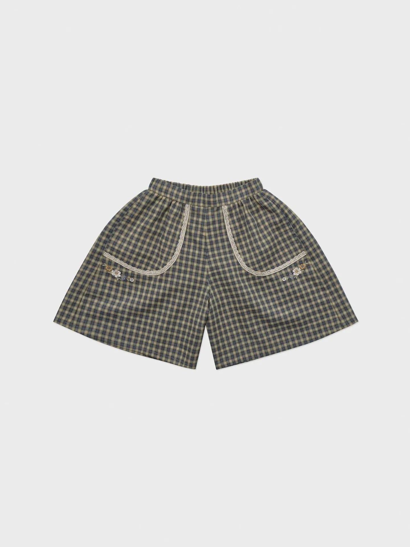 Girls' beige cotton short-sleeved knitted top and checkered shorts suit two-piece set on white background