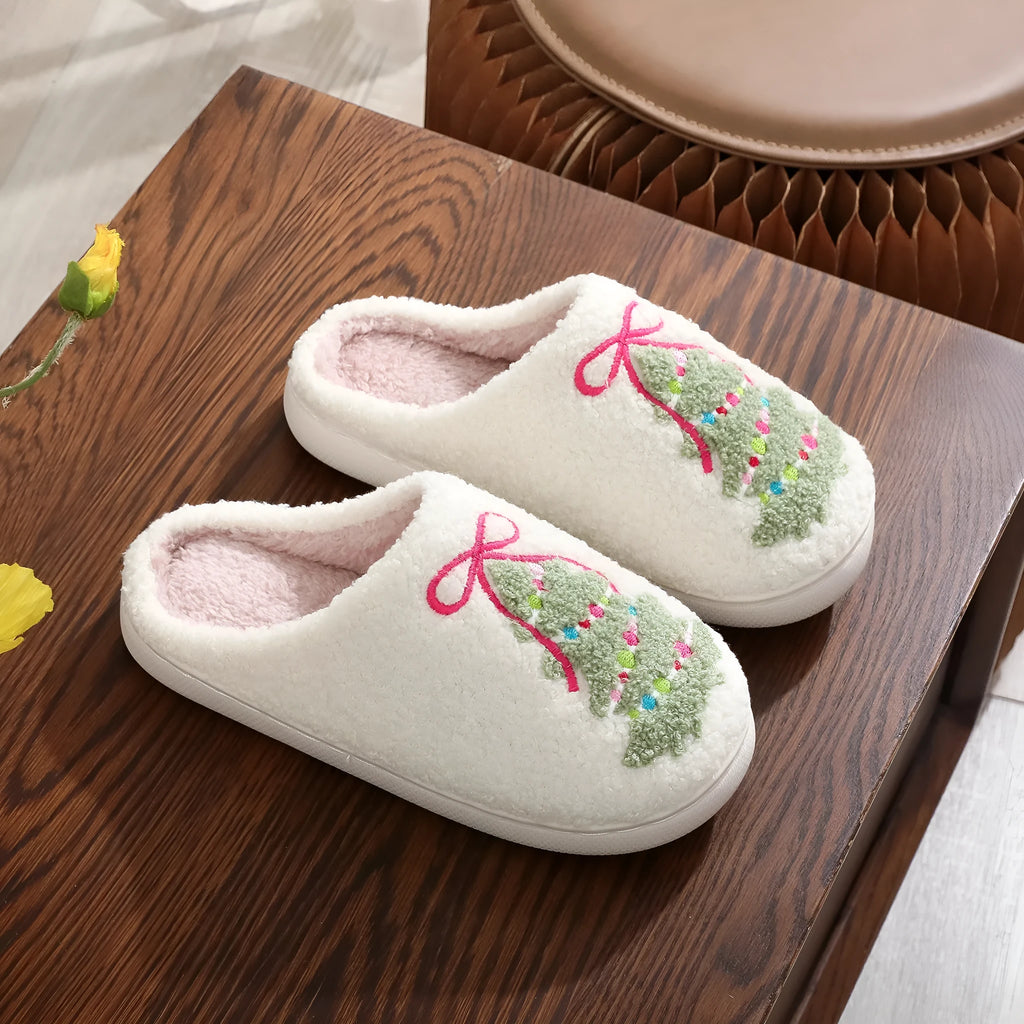 Pair of Christmas tree pattern cotton slippers with bow, thickened plush upper, round toe design, neutral gender
