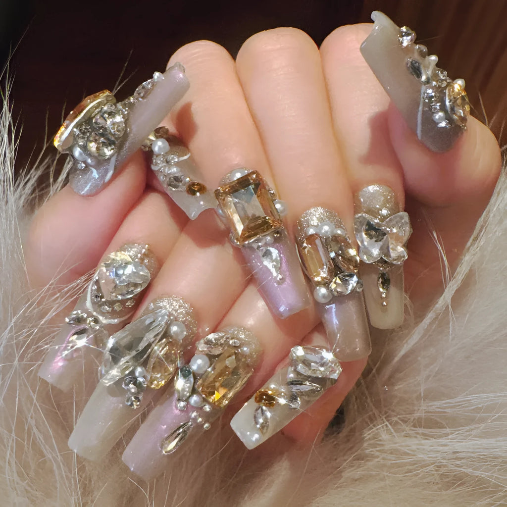 False nail patches with luxury rhinestone decorations in flash style on card packaging