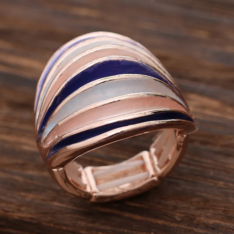 Enamel geometric flower stretch ring in gold colour, zinc alloy, floral and wave design