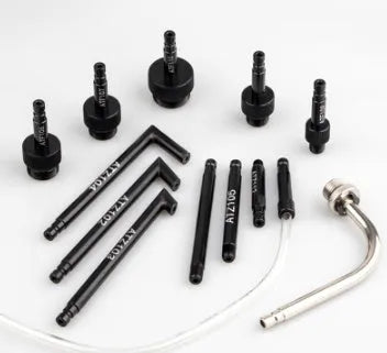 Thirteen-piece automatic transmission oil refuelling tool kit with injector and connectors