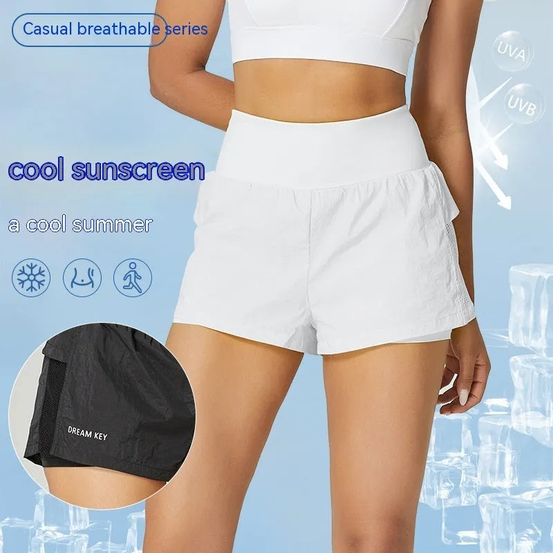 Women's cotton blend fitness shorts in loose casual style with quick-drying function