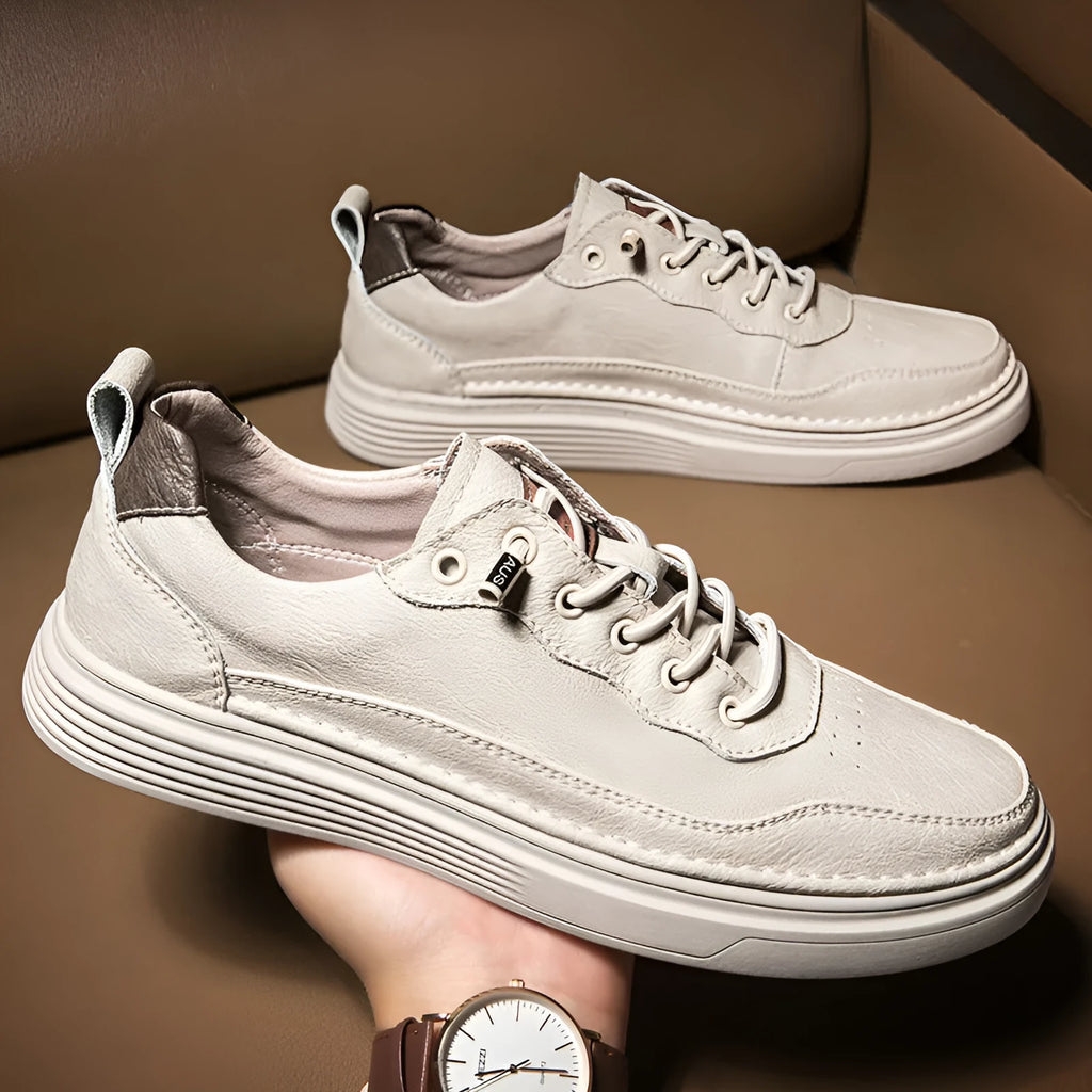Low-top cowhide flat shoes in black, beige, and khaki for outdoor mountaineering