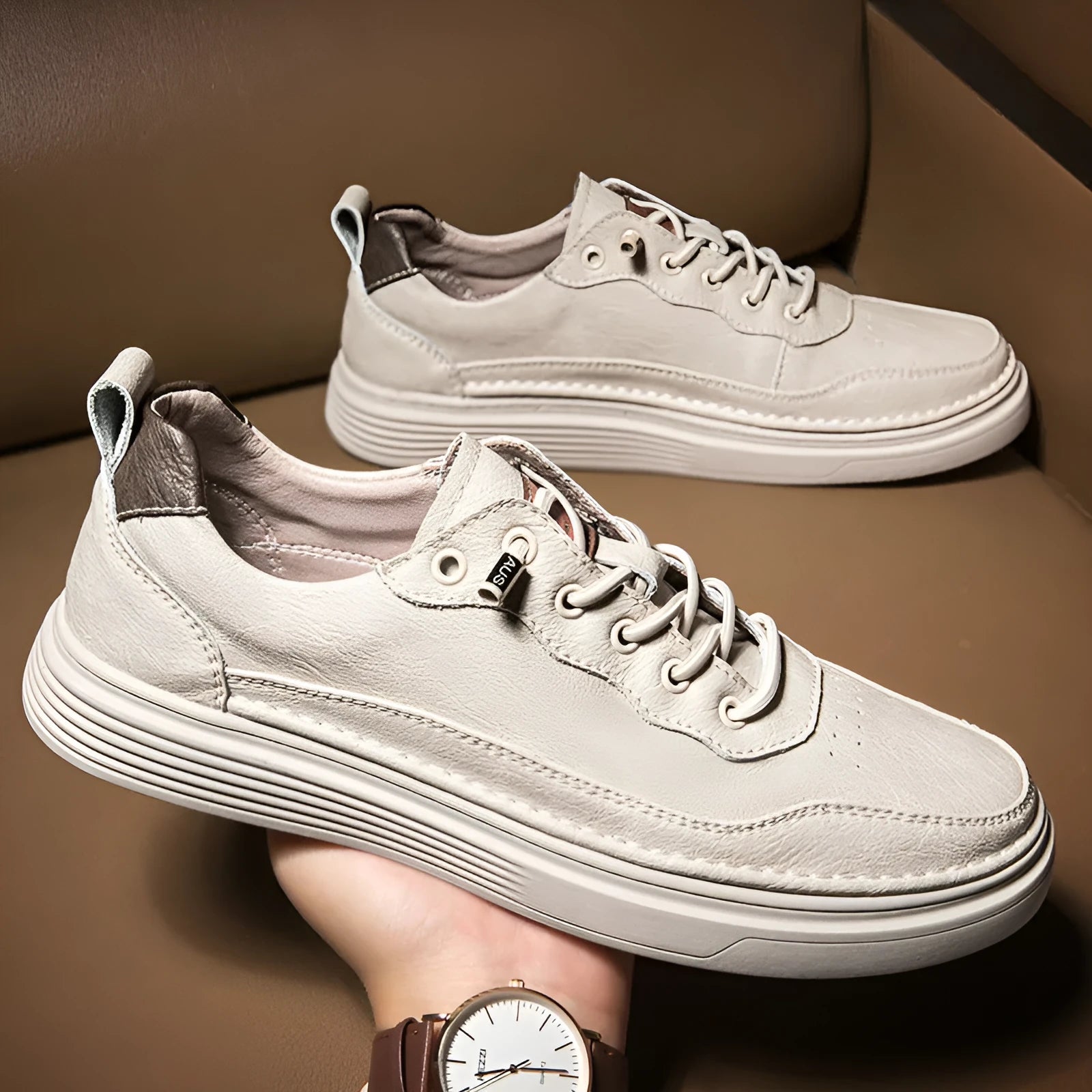 Low-top cowhide flat shoes in black, beige, and khaki for outdoor mountaineering