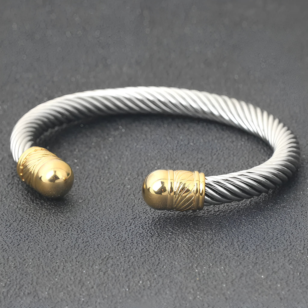 Titanium steel bracelet with 7mm cable opening in gold electroplated finish