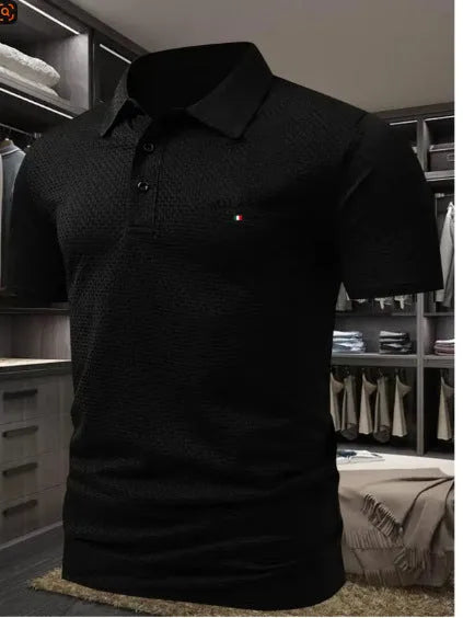 Men's loose fit lapel collar polo shirt in solid colour made from breathable pinhole fabric.