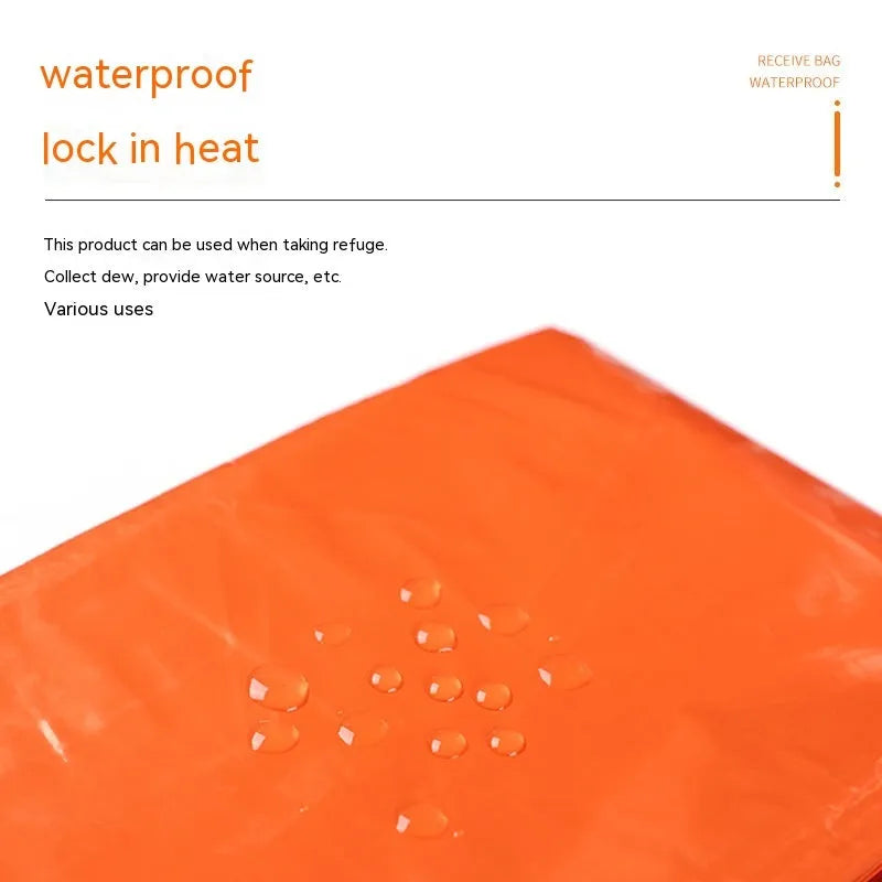 Portable emergency tent kit with sleeping bag and safety whistle in orange or army green colours