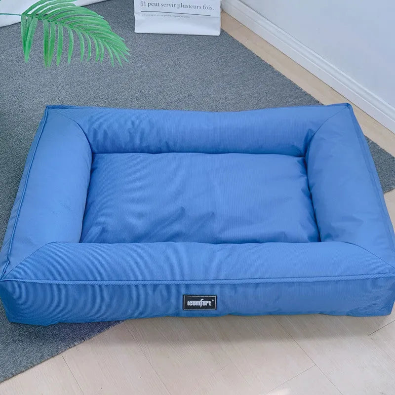 XL removable dog kennel mat with washable cover in blue colour