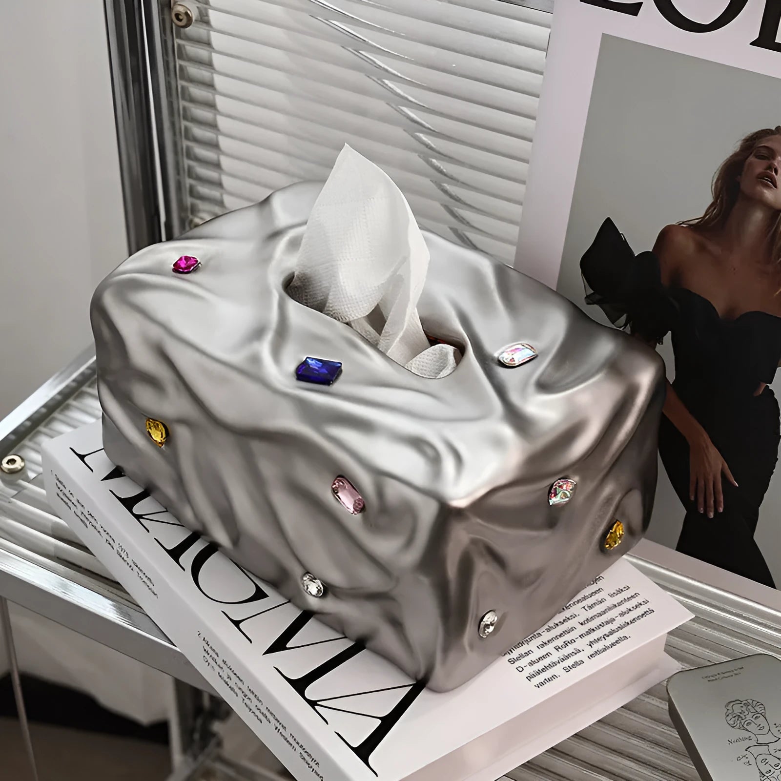 Ceramic tissue box in light luxury style with matte coconut milk white or silver electroplated finish
