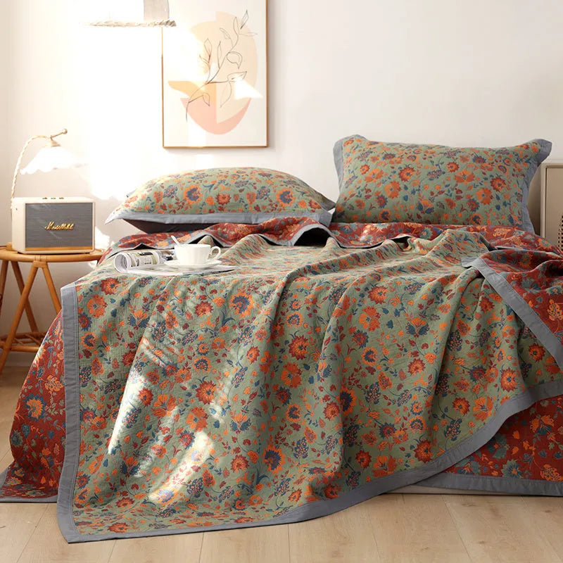 Cotton gauze bed blanket three-piece set with floral pattern and matching pillowcases