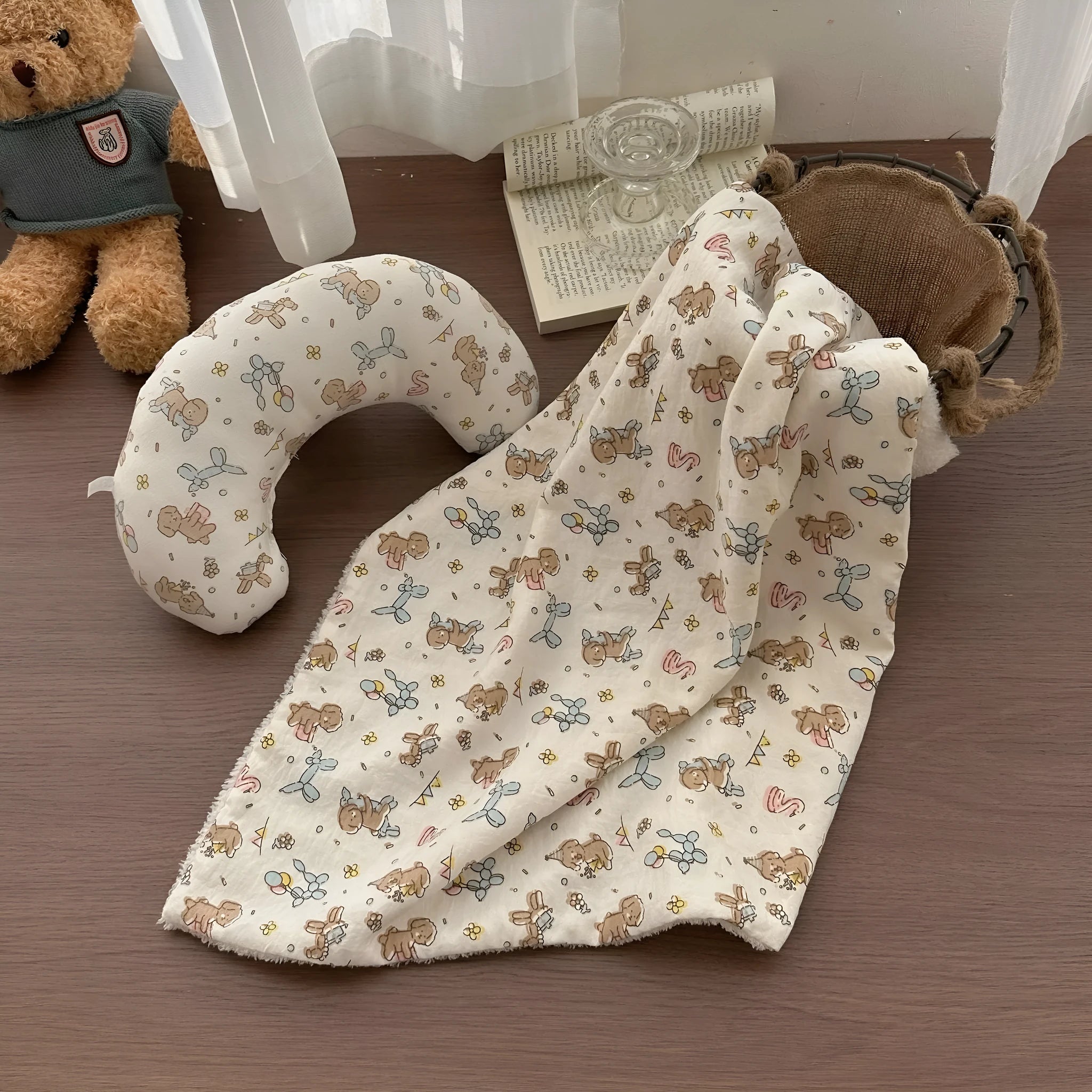 Cat pet bed set showing pillow and two quilts in cloth fabric