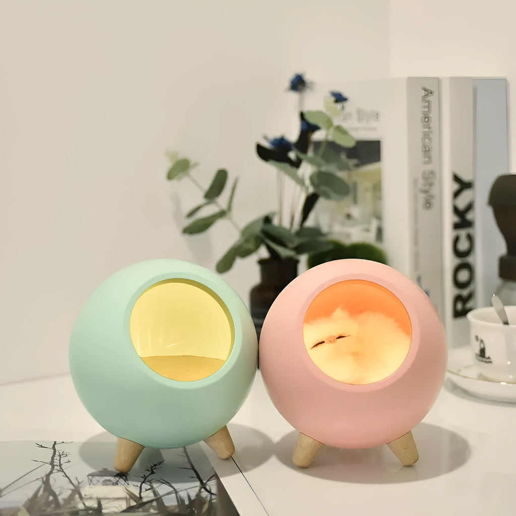 Creative cute cat house atmosphere table lamp with ABS shade in pink – battery powered with USB cable