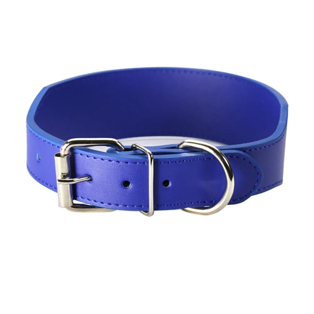 Fish-shaped leather dog collar in five colours with 5cm width and adjustable sizing