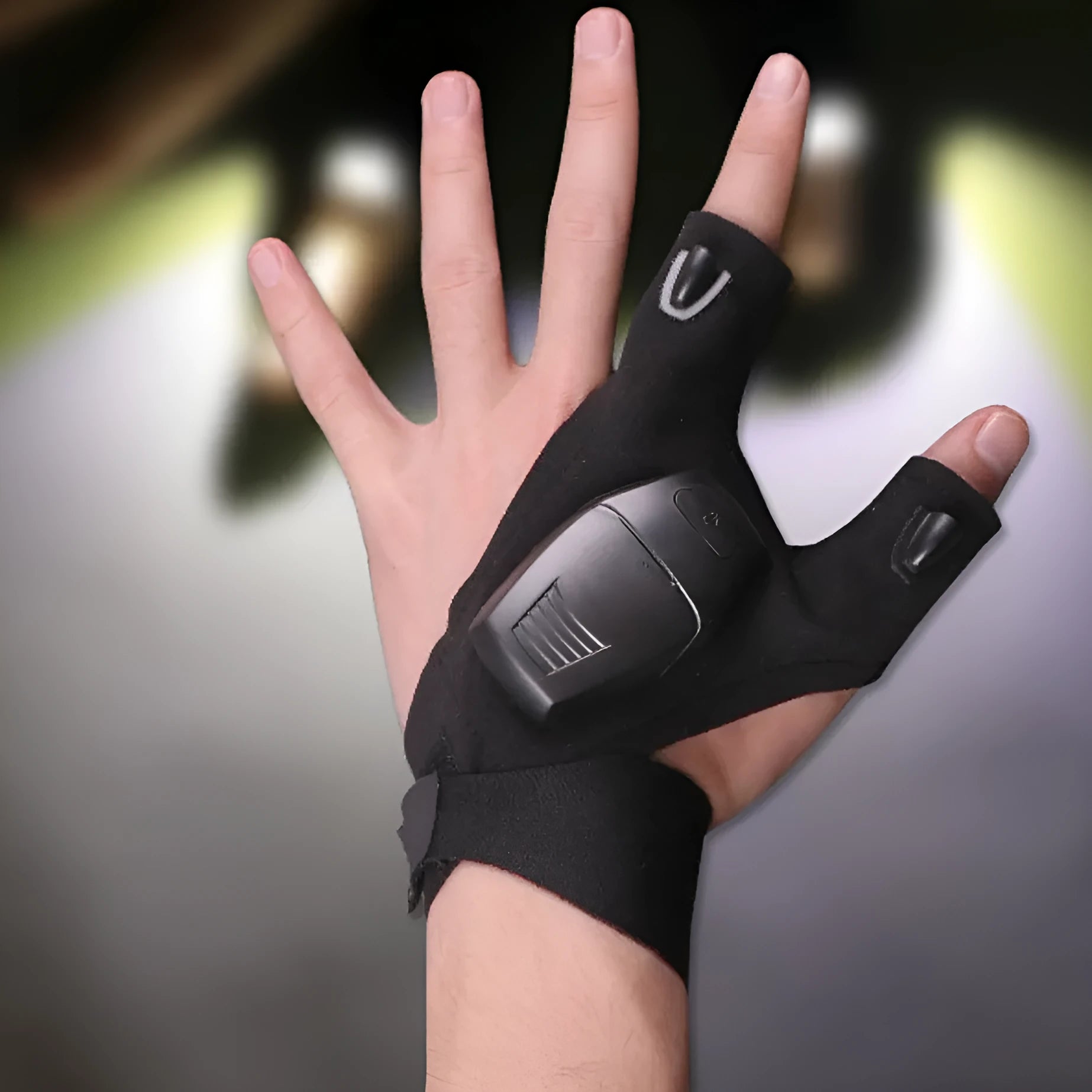 Half finger fishing gloves with built-in LED light and dry battery for night use