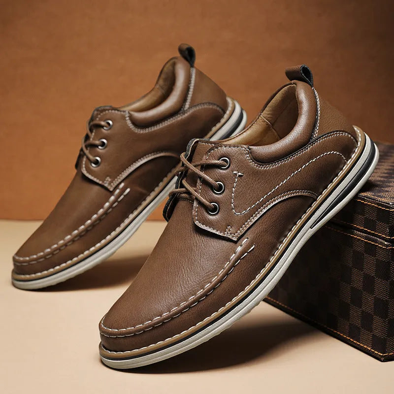 Men's black genuine leather casual shoes with round toe and lace-up front