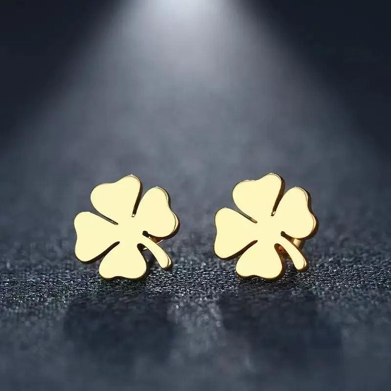 Pair of 10mm four-leaf clover earrings in gold colour on stainless steel post