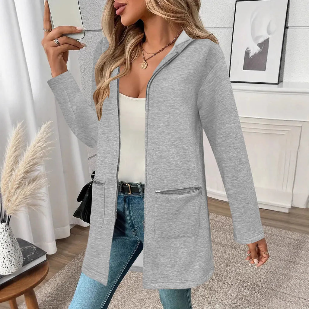 Women's loose grey cardigan coat with pockets and regular sleeves