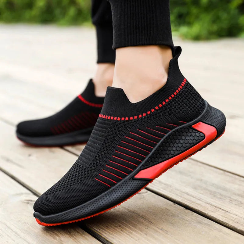 Men's mesh sock sneakers with striped design and colourblocking details