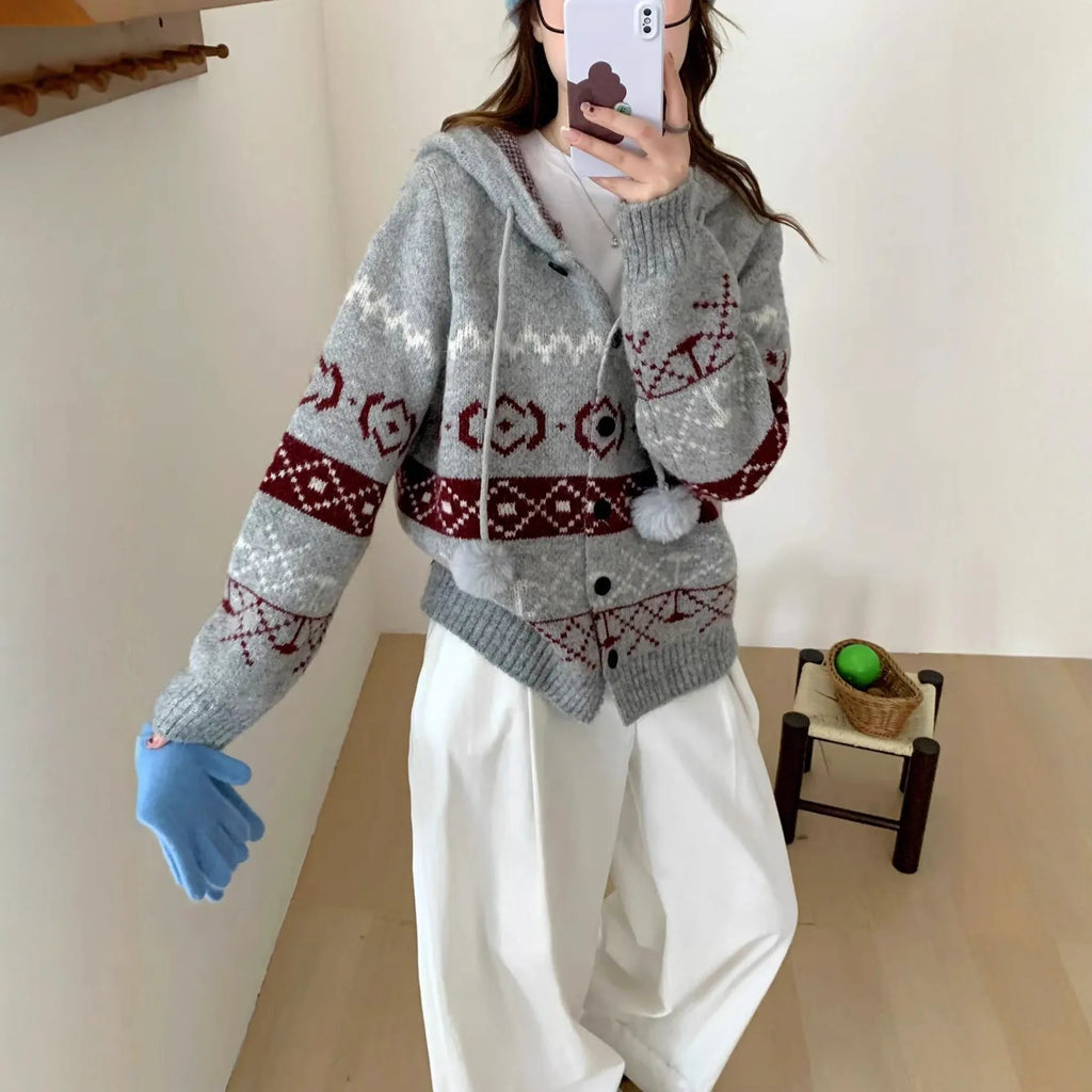 Women's geometric pattern brocade sweater coat in grey, loose fit with long sleeves.