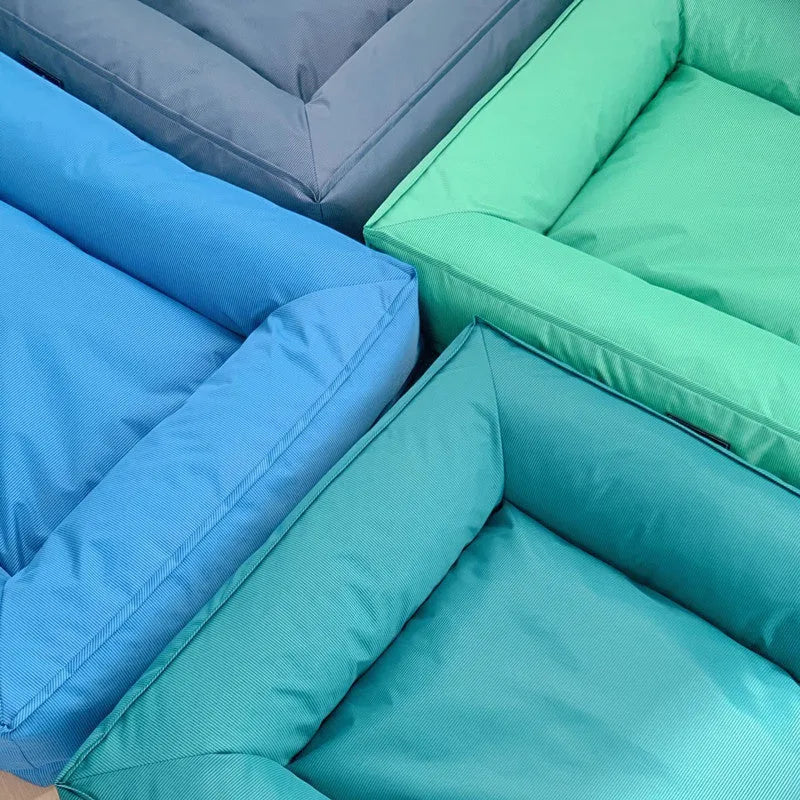 XL removable dog kennel mat with washable cover in blue colour