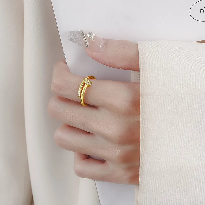 Gold geometric finger ring for women with natural minimalist style