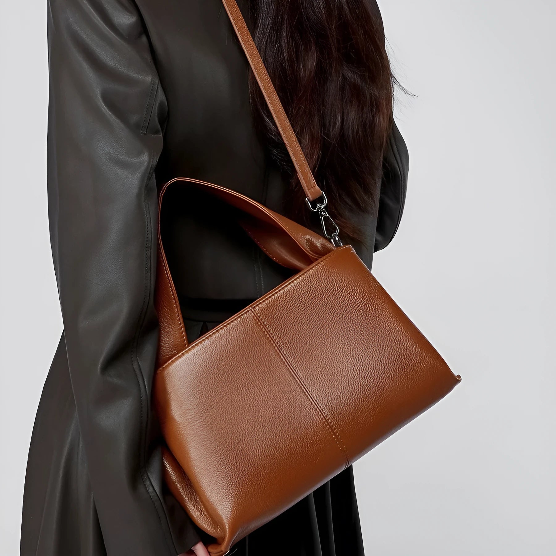 Women's genuine leather messenger bag with retro texture in horizontal square shape with shoulder straps