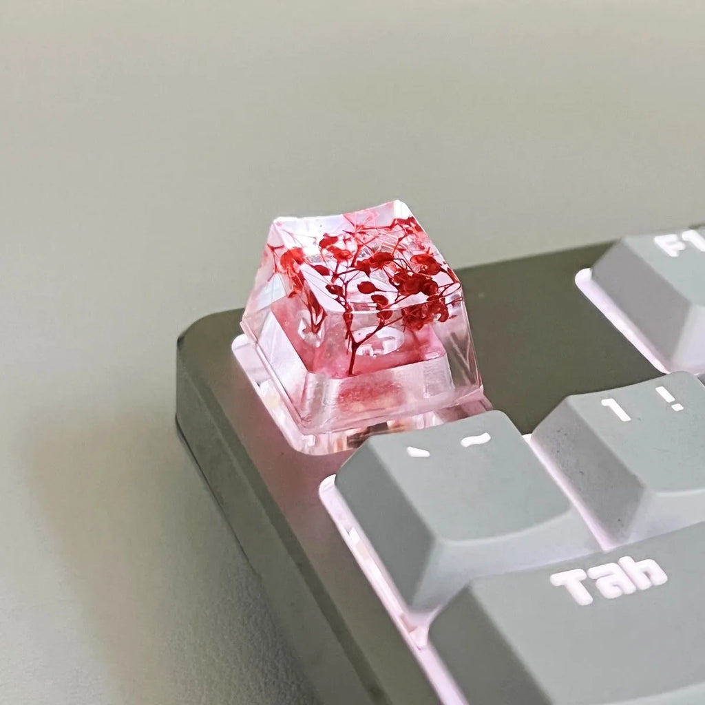 Transparent resin mechanical keyboard keycap with starry sky pattern in pink colour