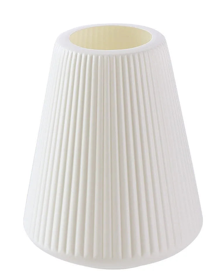 Melamine plastic decorative flower vase in blue colour, 16cm diameter by 20cm height