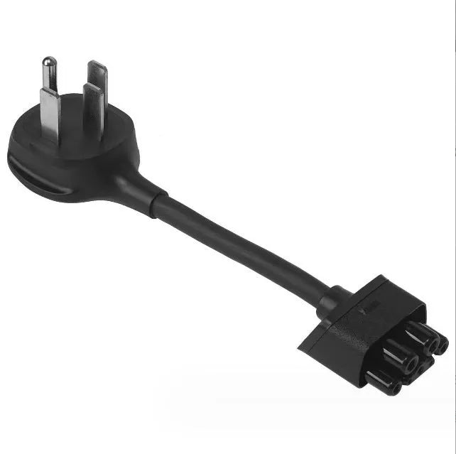 American standard car charger adapter cable with 3 metre length and 3.5mm diameter