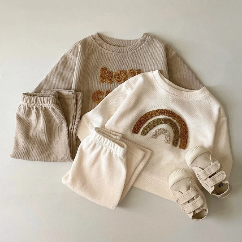 Alphabet-embroidered baby two-piece suit in cotton Korean style with long sleeves and trousers