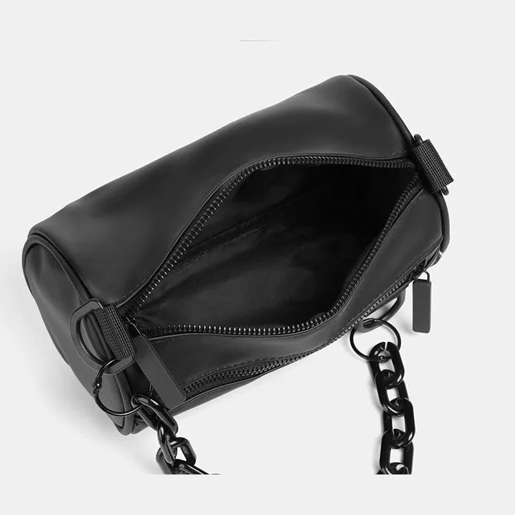 Waterproof Oxford cloth messenger bag with chain detail in urban simplicity style