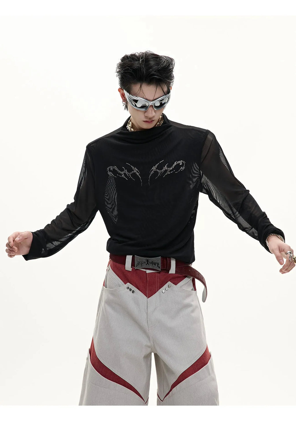 Niche Mesh Ice-feeling Slim Bottoming Shirt long sleeve top in black or white, slim fit.