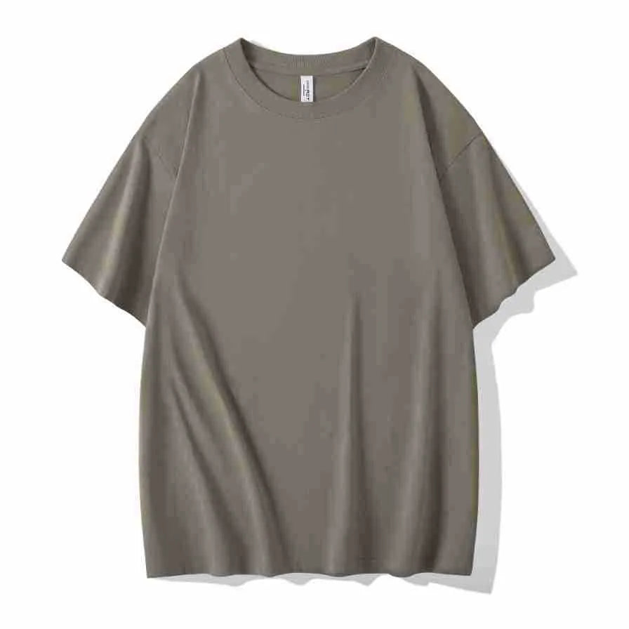 Heavy 230g cotton blend drop shoulder T-shirt in loose fit, shown in a solid colour.