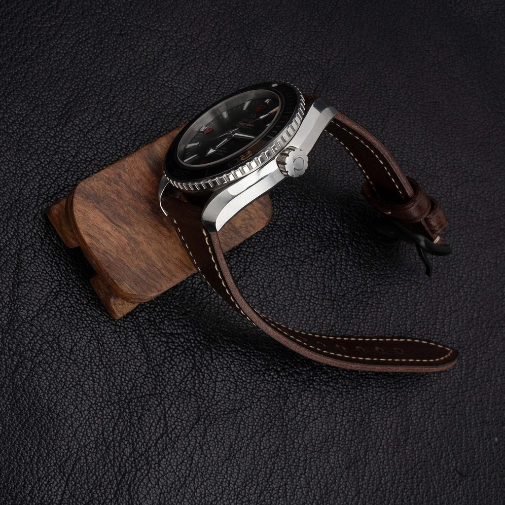 Retro pure cowhide leather watch strap with pin buckle in brown steel colour option
