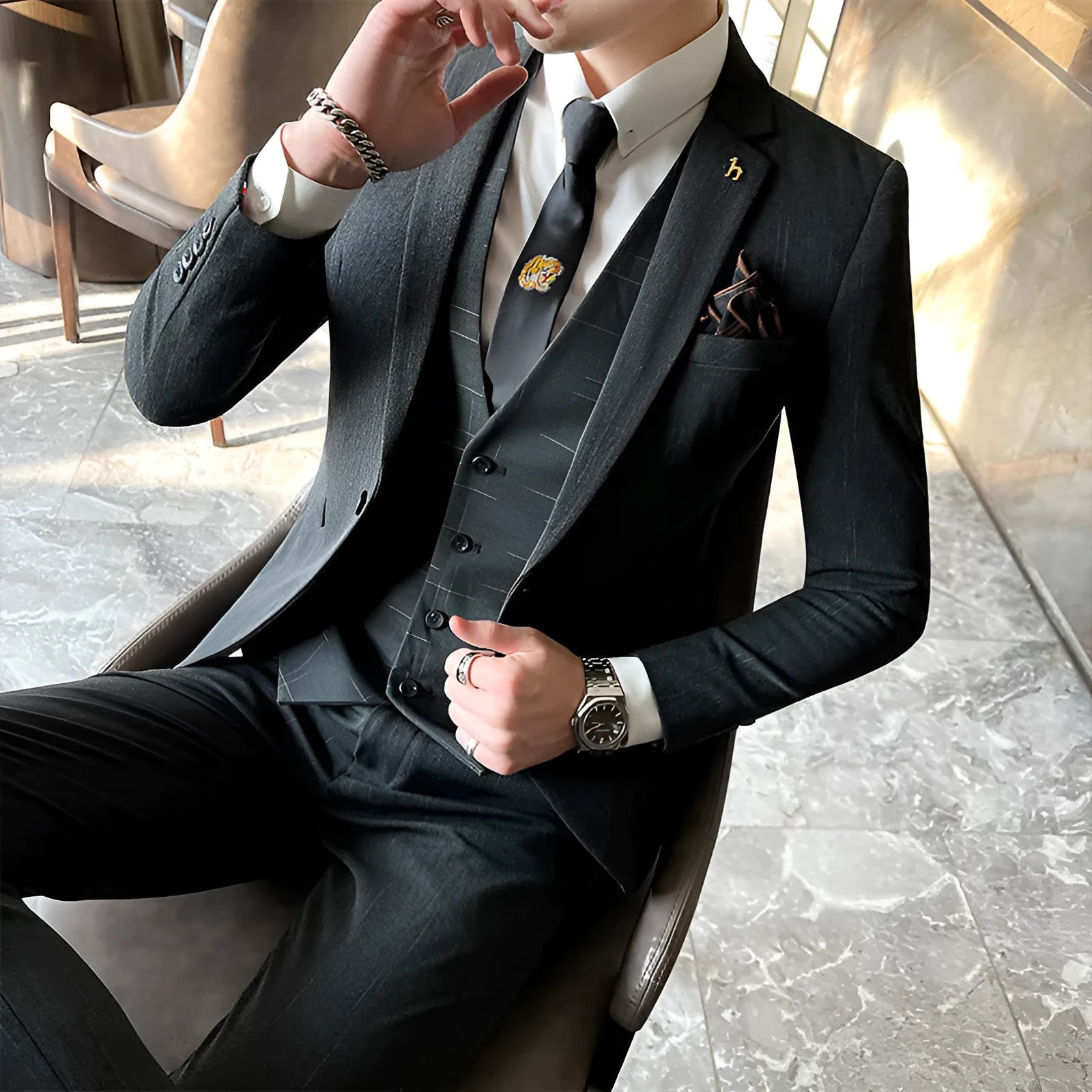 Men's slim fit British style business suit in black cotton blend fabric with adhesive interlining construction