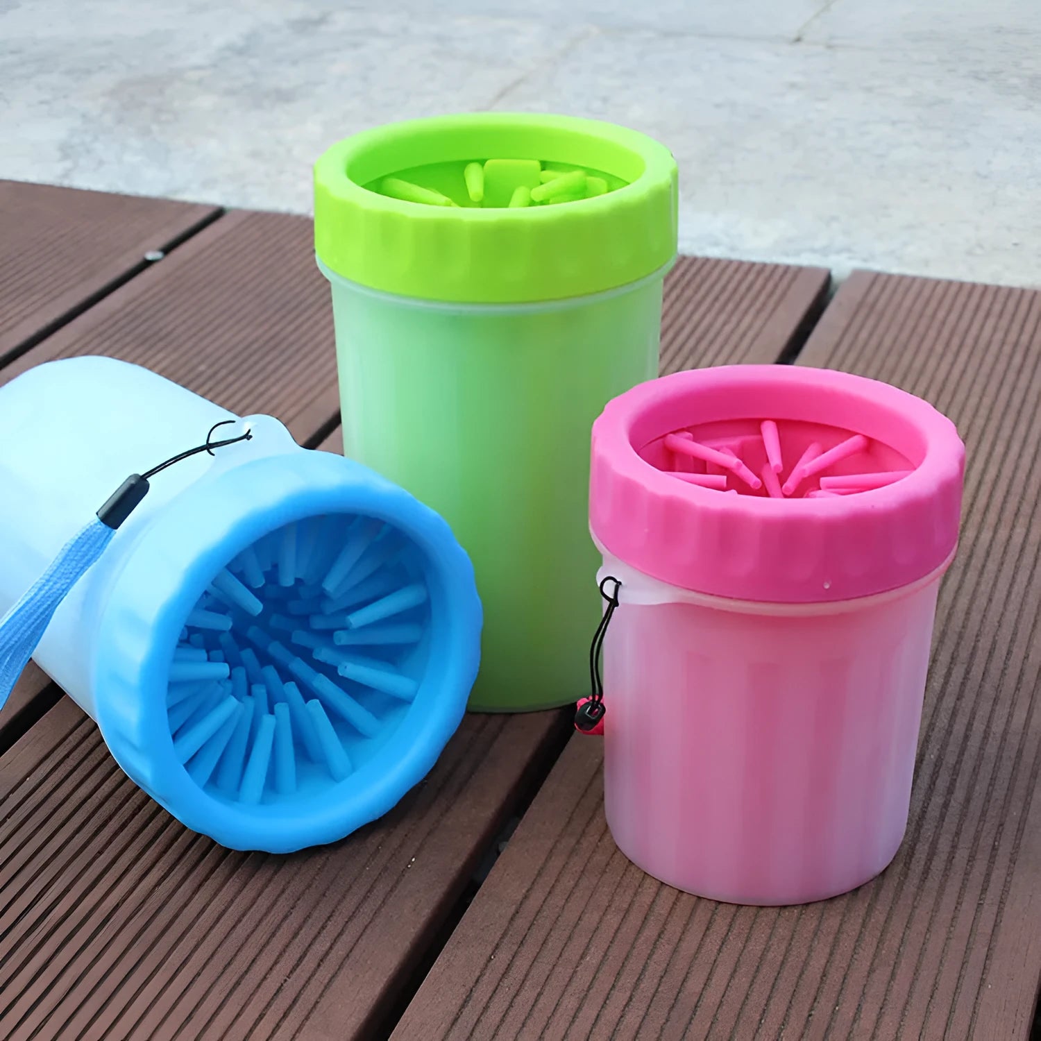 Blue silicone and PP dog footwash bucket for paw cleaning