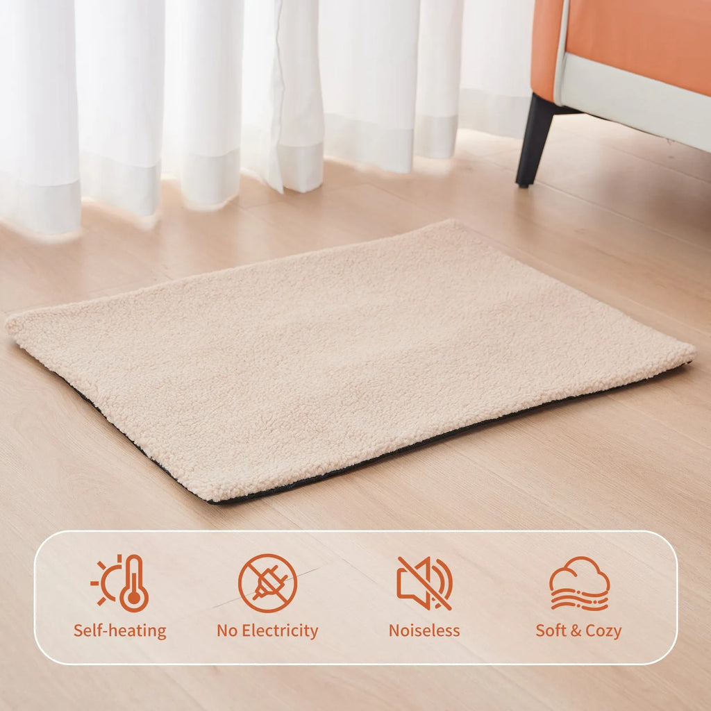 Self heating pet pad for cats in plush material showing size options and colour variations