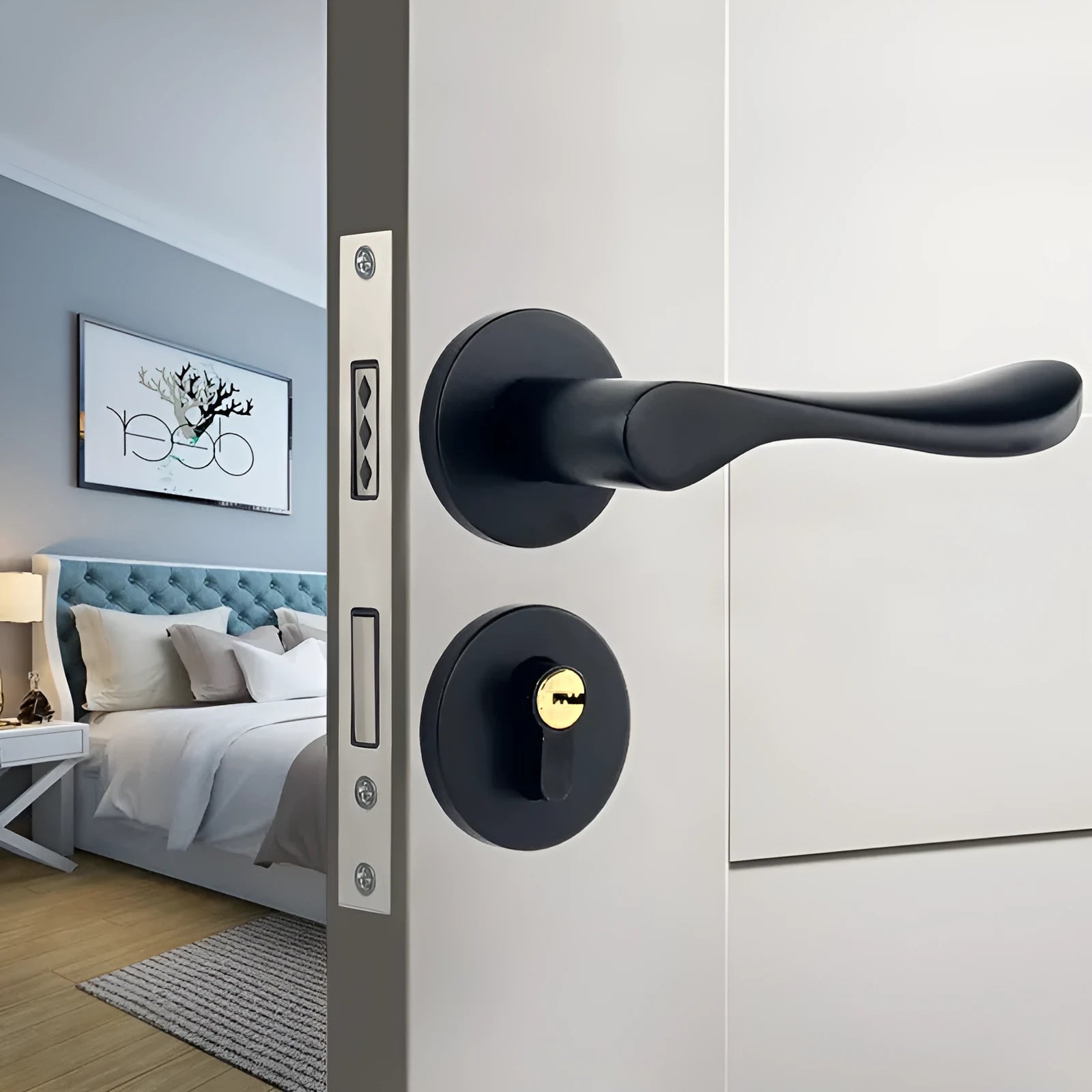 Aluminium alloy split magnetic door lock handle for timber doors in black and silver finish.