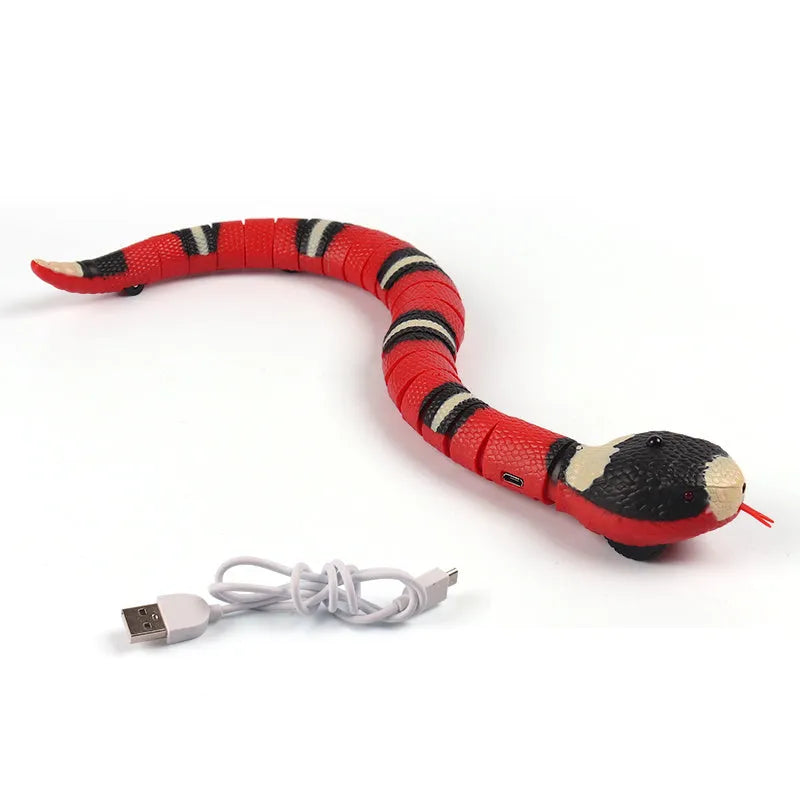 Smart sensing electronic snake cat toy with USB charging cable and realistic cobra design