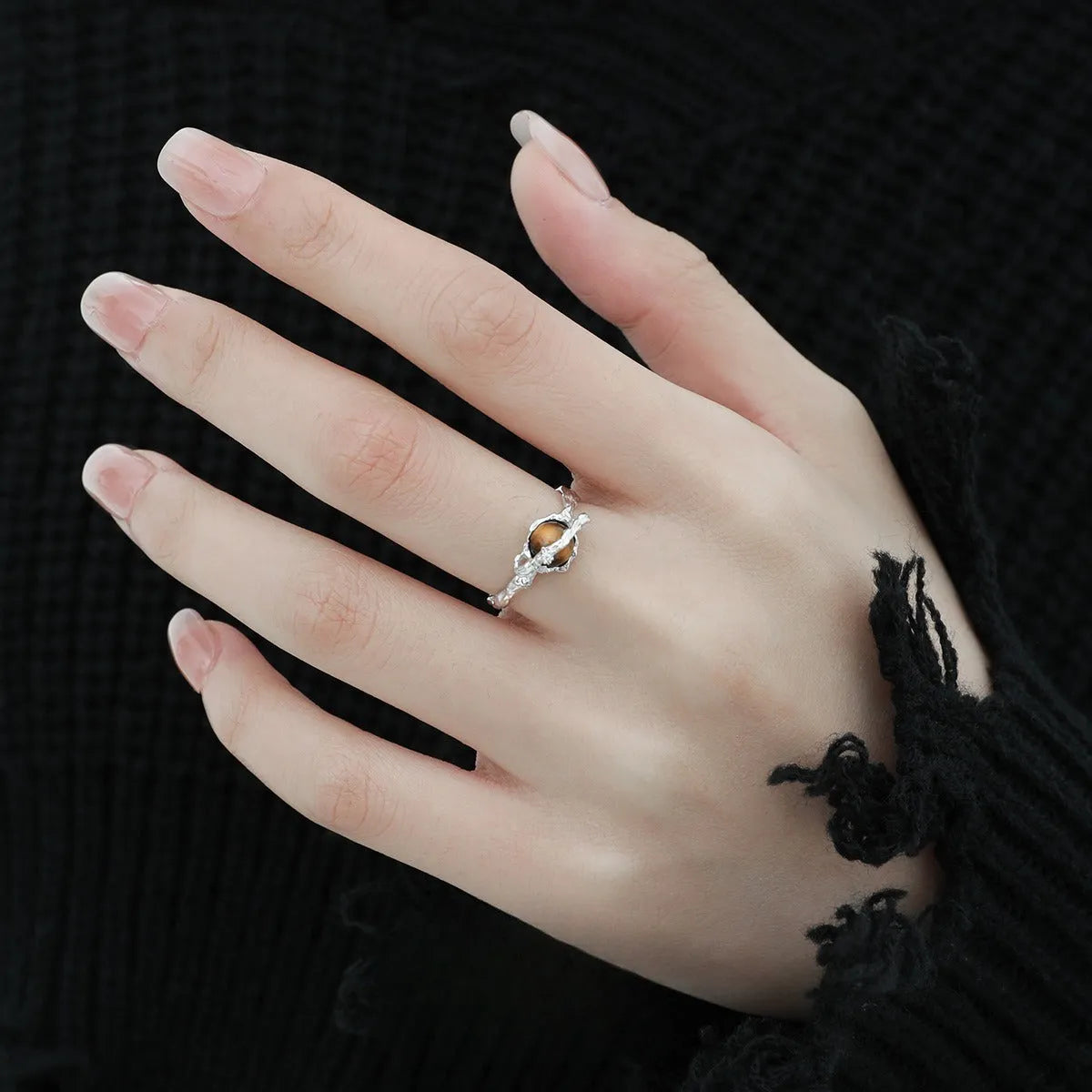 Women's adjustable silver Saturn open ring with white gold electroplating finish