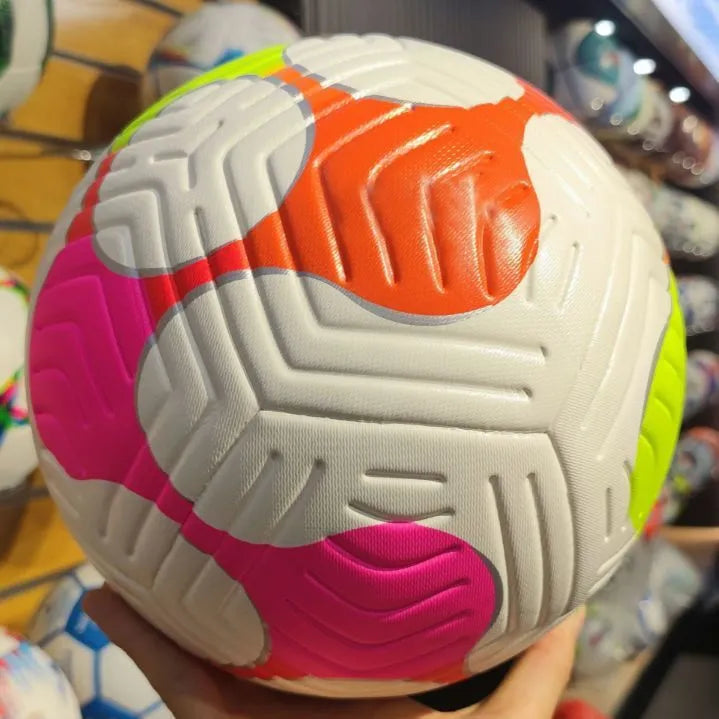 PU patch Size 5 outdoor sports football in white with adhesive stitching