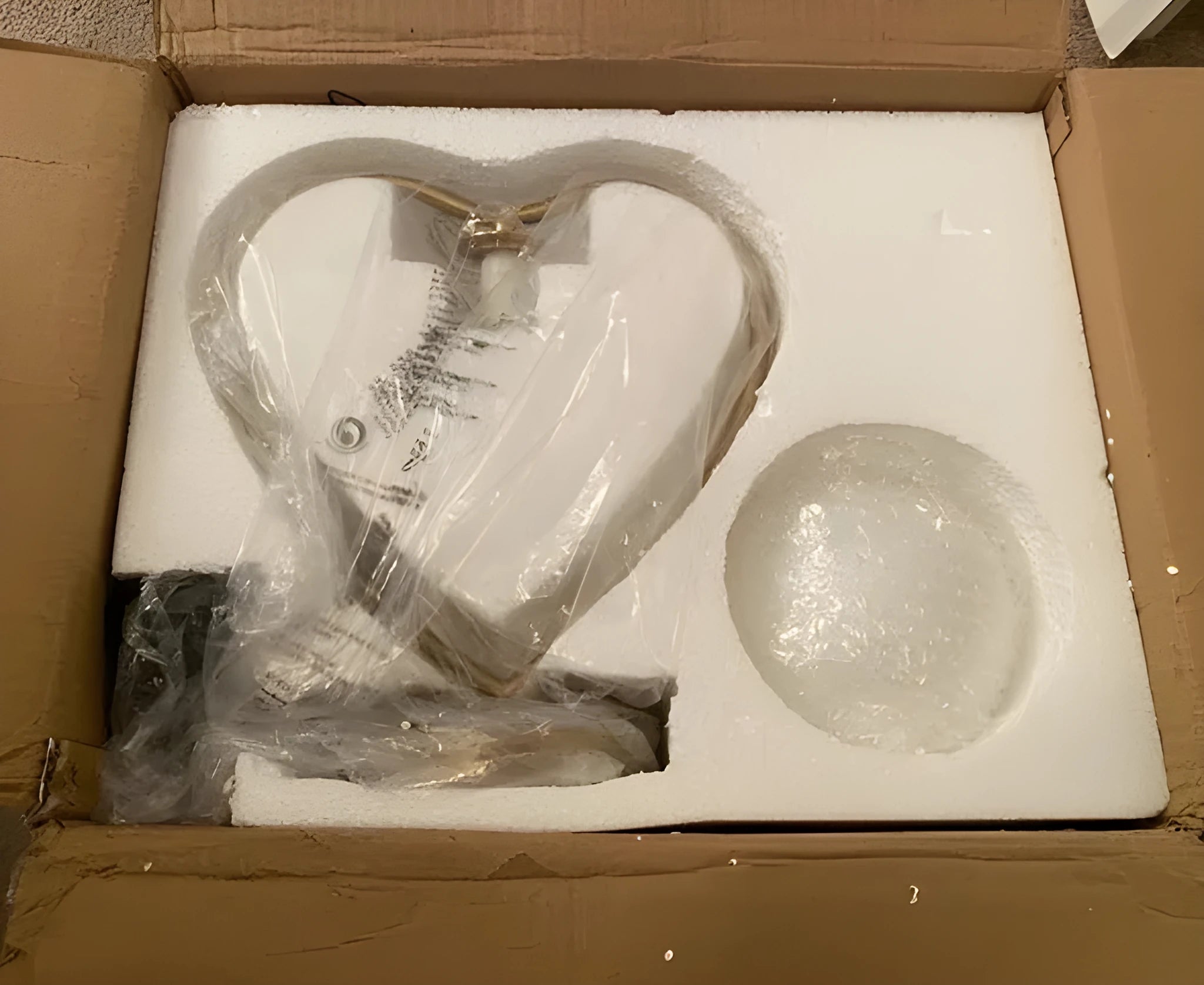 Small white heart-shaped decorative lamp with a wood grain finish and warm LED light.